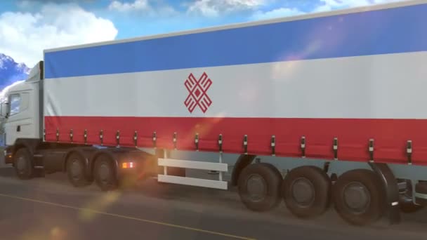 Mari Σημαία Φαίνεται Στην Πλευρά Ενός Μεγάλου Φορτηγού Οδήγηση Μια — Αρχείο Βίντεο