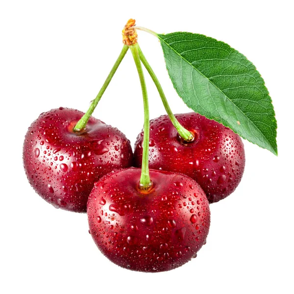 Cherry med droppar isolerade på vit bakgrund — Stockfoto