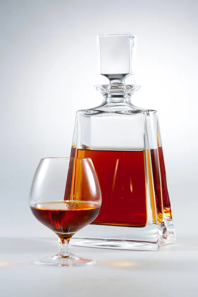 Koňak. Brandy Glass and bottle — Stock fotografie