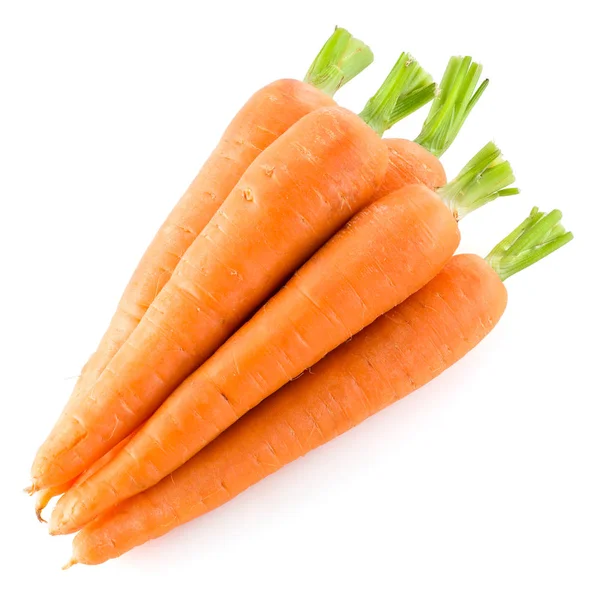 Hoop van wortelen geïsoleerd op wit — Stockfoto