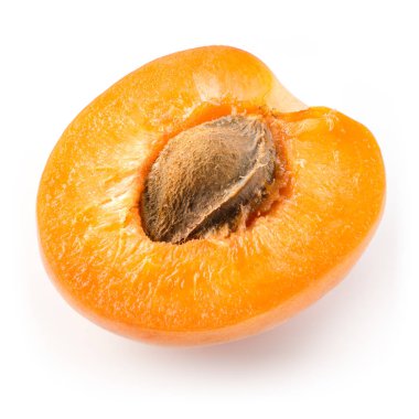 Kayısı izole edilmiş. Kayısı yarısı beyaza. Kayısı dilimi.