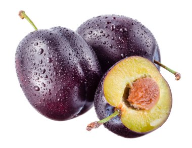 Erikler. Islak meyveler beyazda izole edilmiş