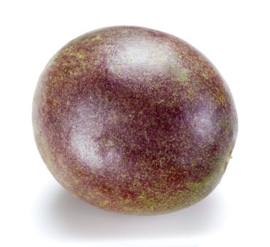 Tutku meyvesi beyaz arkaplanda izole