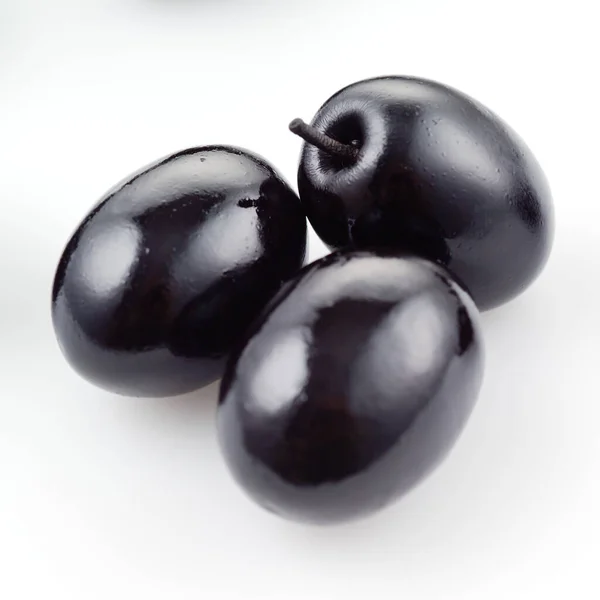 Black Olive Isolated White — Stock Photo, Image