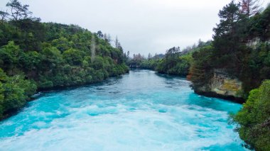 Yeni Zelanda Huka falls