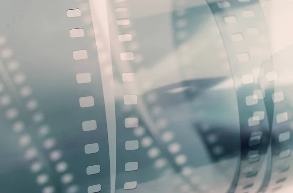 gri film closeup soyut halkası