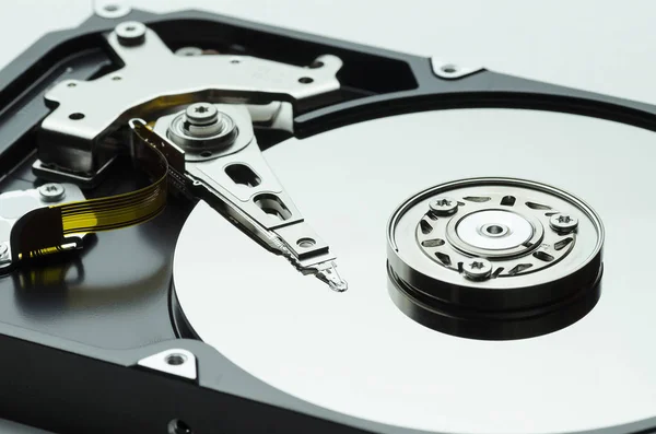 sabit disk açık kapağı kapatın