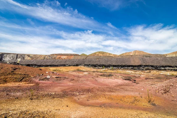 Río Tinto mina a cielo abierto — Foto de Stock