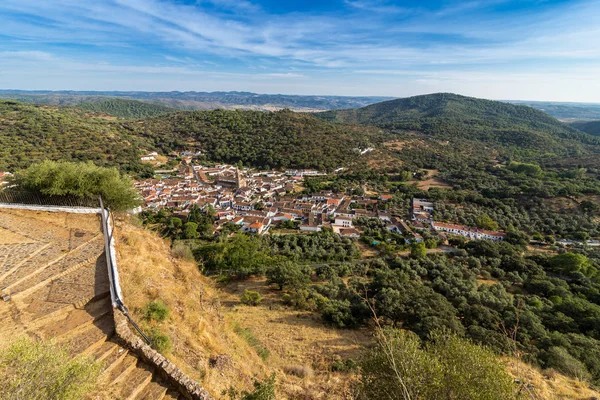 Huelva, İspanya Alajar köy içinde çok doğal değerli bir alanda aryalar Montano Anıtı yer