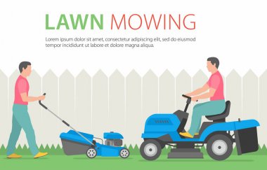 Adam mavi çim biçme makinesi ile çim biçme