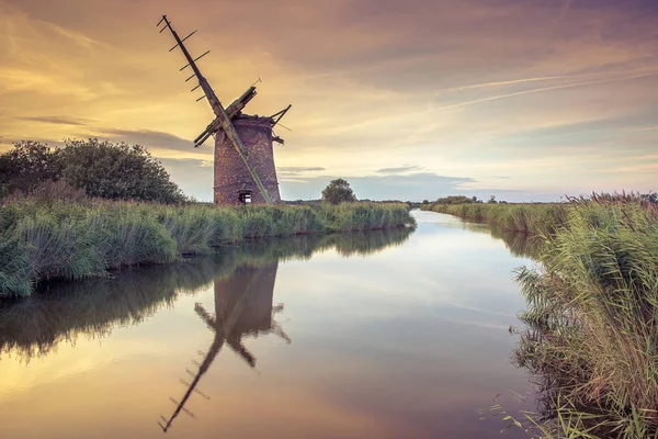 Brograve Mill, Norfolk Broads, İngiltere