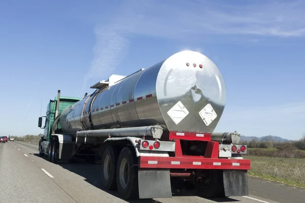 Trucking Industry Rear View Shiny Fuel Transport — Stock Photo, Image