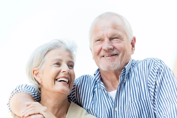 Gelukkig senior paar outdoor — Stockfoto