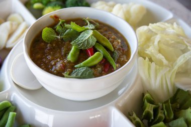 Tay gıda karides hamur ve taze sebze