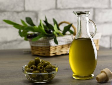 zeytinyağı ve zeytin dalı ahşap tablo