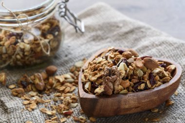 ahşap kase ev yapımı granola