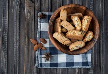 Geleneksel İtalyan Noel 'i. Kuru kurabiye, bisküvi.