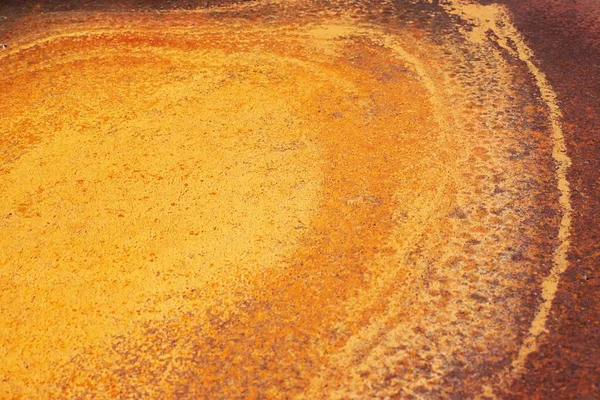 Sarı doku. Kahverengi zemin