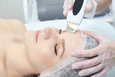 Ultrasonik ciltler için Temizleme. Ekipman