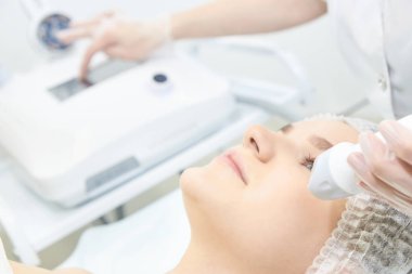 Endermolift kozmetik. Vakum yüz ekipman