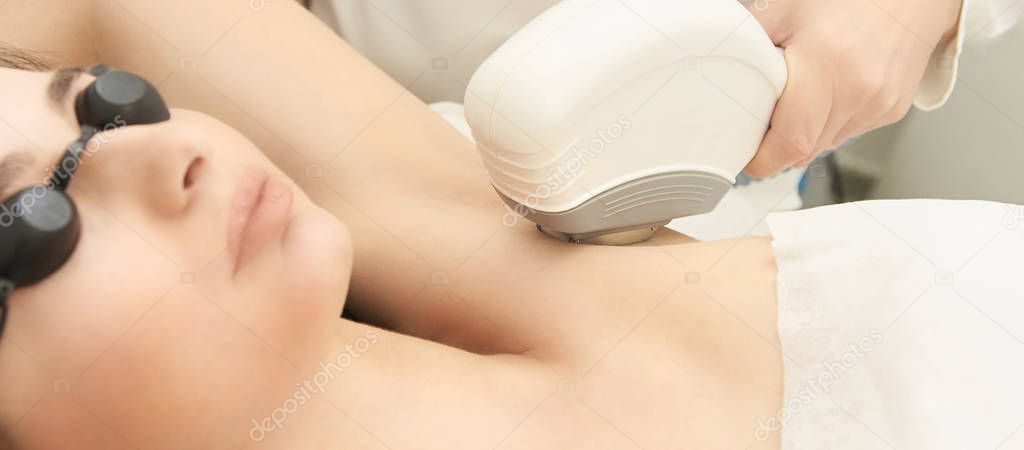 Laser elos medical device. Remove unwanted hair and asteriks. Co