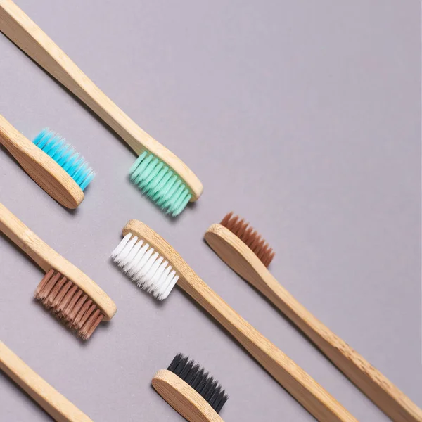 Set of bamboo toothbrushes. Different color — Stock Photo, Image