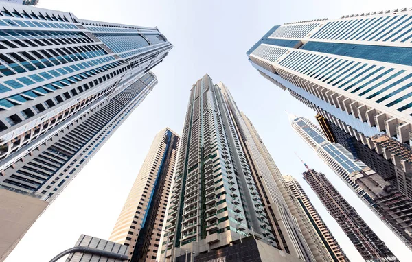 Gündüz sırasında Dubai gökdelenler 