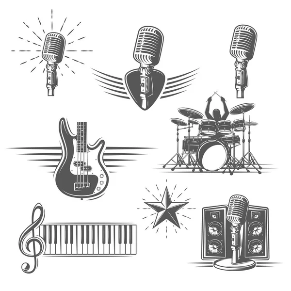 Conjunto de instrumentos musicales aislados sobre fondo blanco — Vector de stock