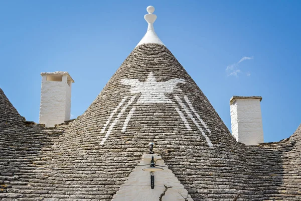 Blick Auf Das Typische Konische Dach Eines Trullo Gebäudes Alberobello — Stockfoto