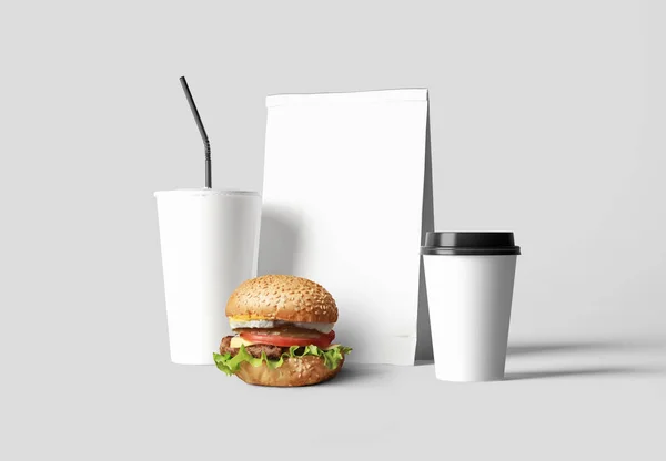 Burger, içecekler ve boş Not Fast food kimlik arka plan