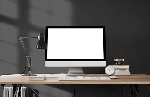 Écran Ordinateur Vide Blanc Avec Lampe Table Livres Sur Bureau — Photo