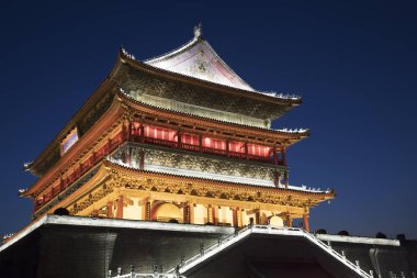 Xi'an Kulesi, şehir merkezindeki Xi'an Shaanxi Eyaleti Çin davul