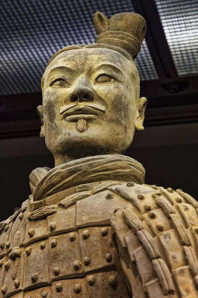 Kneeling Archer unearthed in Pit 2, Terracotta Army Xian China — Stock Photo, Image