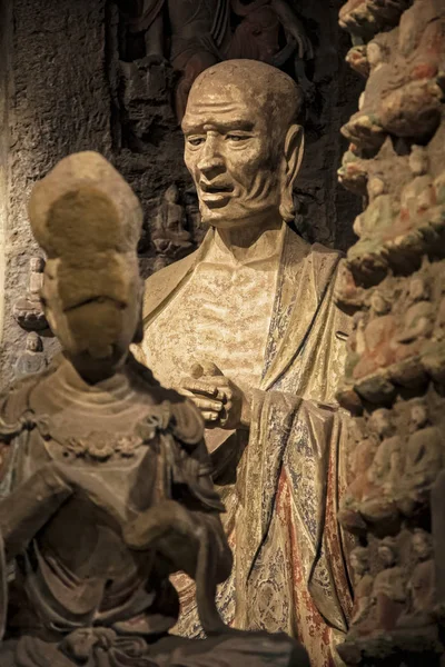 Bouddha en pierre et reliques de Zhongshan Grottoes Xian, Chine — Photo