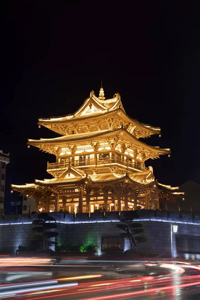 Guilin Tower se encuentra en el centro de Guilin China —  Fotos de Stock