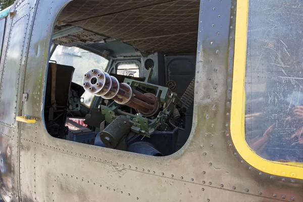 M134 Minigun içine Huey helikopter Savaşı kalıntıları Müzesi h