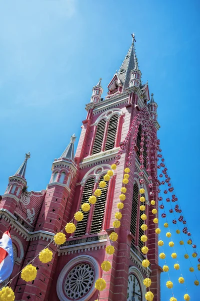 Tam Dinh katholieke kerk in Ho Chi Minhstad-Vietnam — Stockfoto