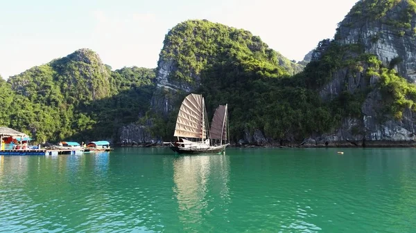 Baía Halong Vietnã — Fotografia de Stock