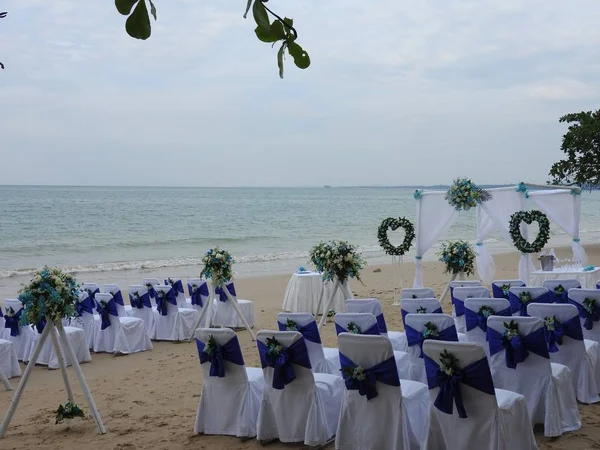 Matrimonio Sulla Spiaggia Sabbiosa Khao Lak — Foto Stock