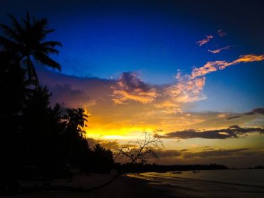 Khao Lak Tayland at güzel kumlu plaj