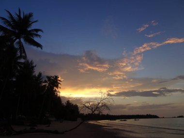 Khao Lak Tayland at güzel kumlu plaj