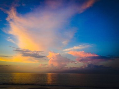 Khao Lak Tayland at güzel kumlu plaj