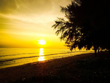 Khao Lak Tayland at güzel kumlu plaj