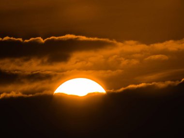 Sunset beach Khao Lak Tayland at