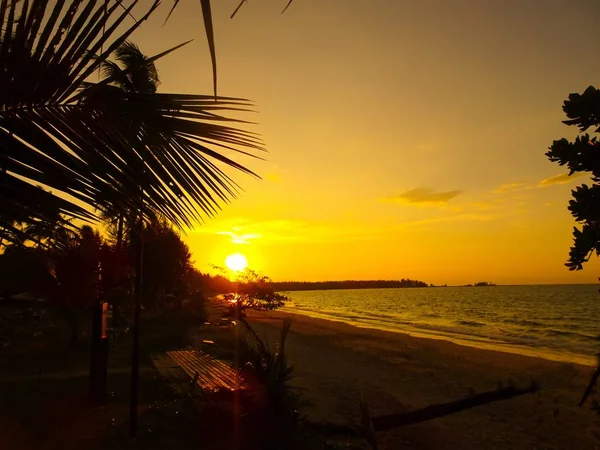 Pôr Sol Praia Khao Lak Tailândia — Fotografia de Stock