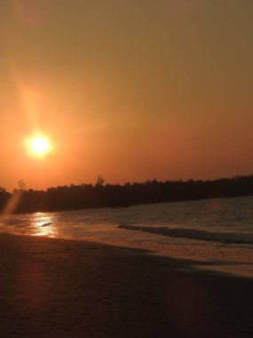 Sunset beach Khao Lak Tayland at