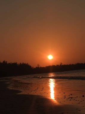 Sunset beach Khao Lak Tayland at
