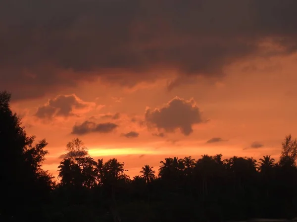 Захід Сонця Пляжі Khao Lak Таїланду — стокове фото