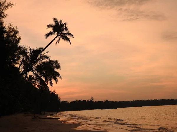 Coucher Soleil Sur Plage Khao Lak Thaïlande — Photo