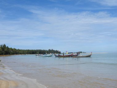 Balıkçı tekneleri, Khao Lak standı